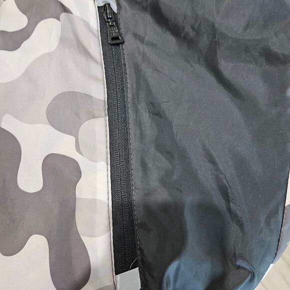 Men's/Women's Full Zip, Hooded, Camo, by One Point One, Size Large - Picture 4 of 10